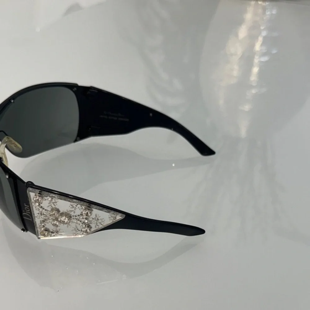 Christian Dior Swarovski Grand Salon Sunglasses.Black - Picture 3 of 7